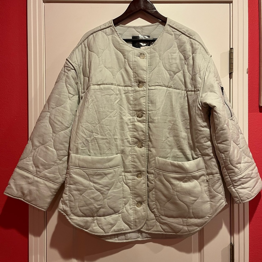 NWT UO QUILTED COAT